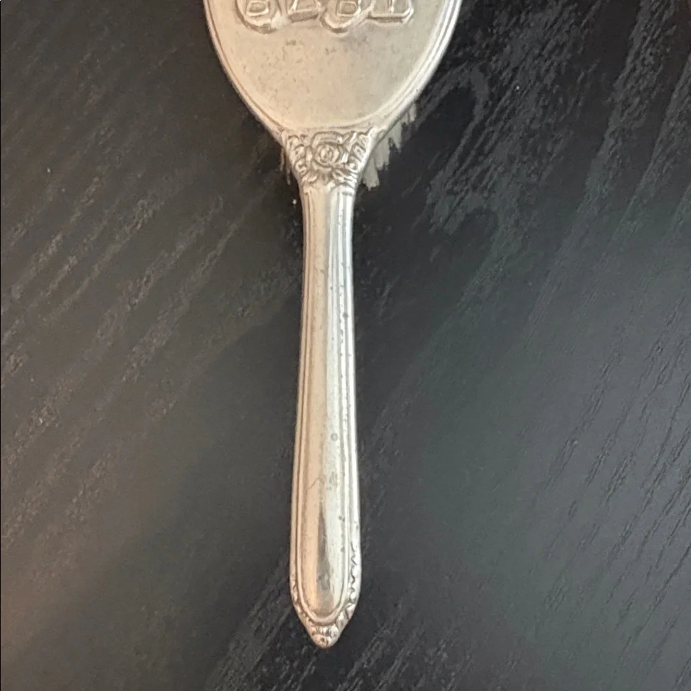 Vintage elegant brush